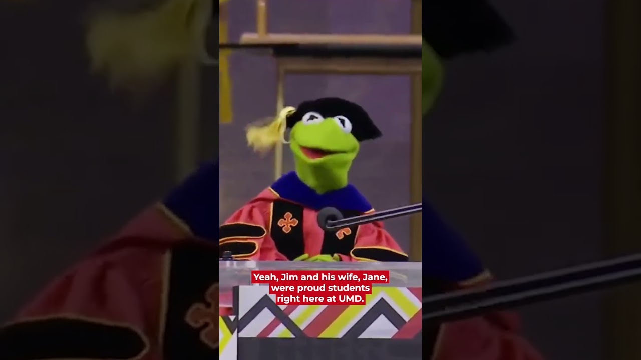 Kermit the Frog Delivers Inspiring Commencement Remarks