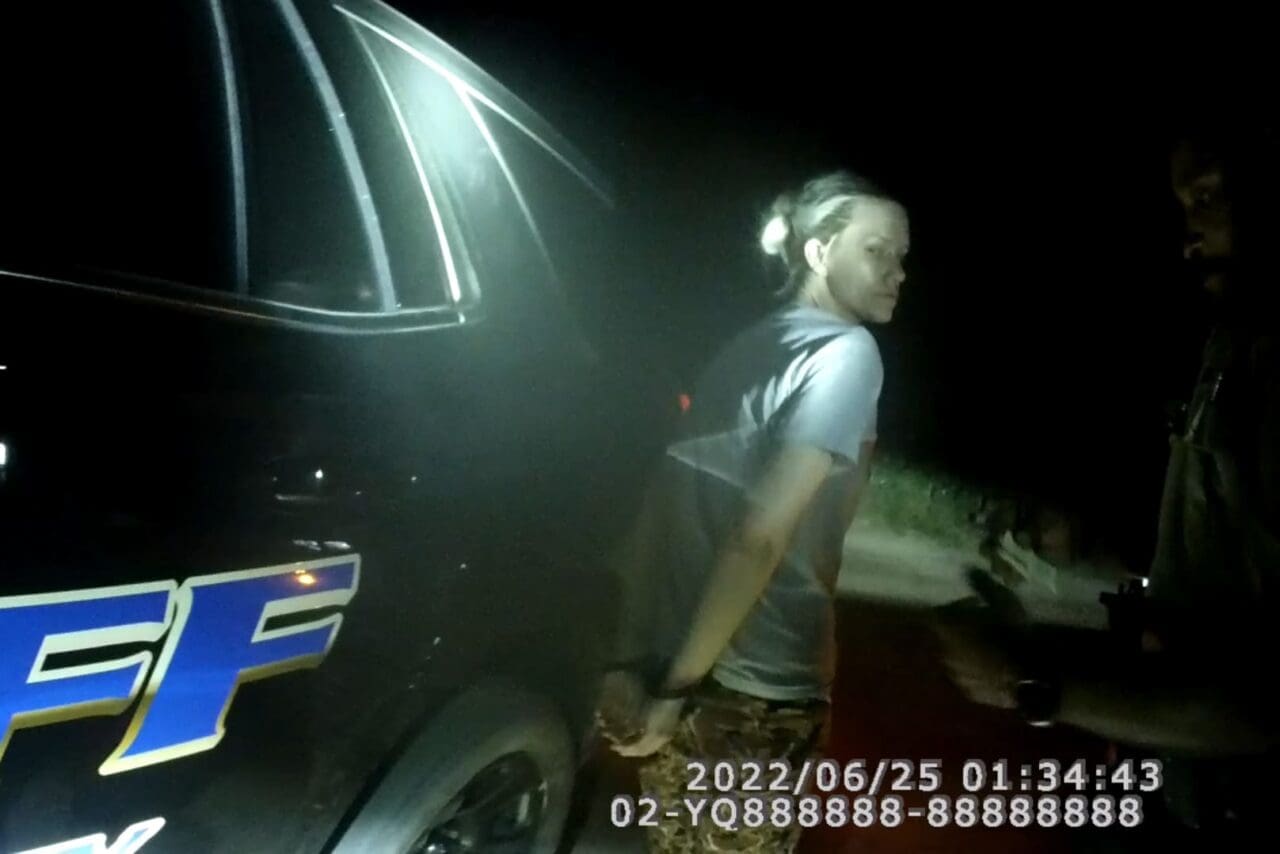 Body cam footage of a pregnant woman getting arrested 