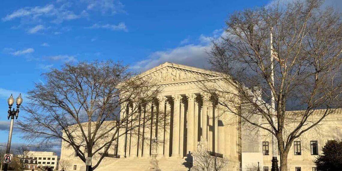 Immunity trump 2020 election crimes supreme court building in washington d. Dpc.