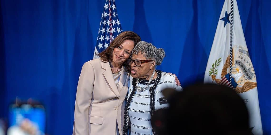 Vice president kamala harris participates in a photo line at the zeta phi beta sorority boule, wednesday, july 24, 2024, at the indianapolis convention center in indianapolis, indiana.