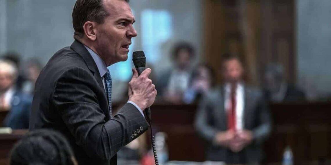 Private prison celebrating, tennessee rep. John ray clemmens
