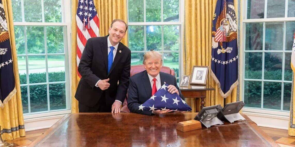 Lee zeldin and donald trump