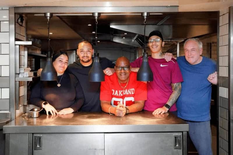 Home kitchen back kitchen staff