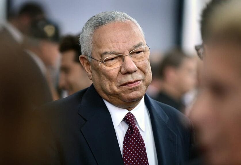 Chairman of the joint chiefs general colin powell