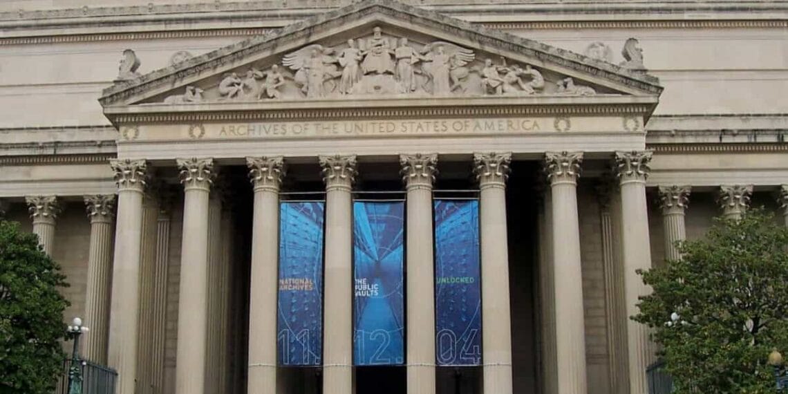 National archives building in dc