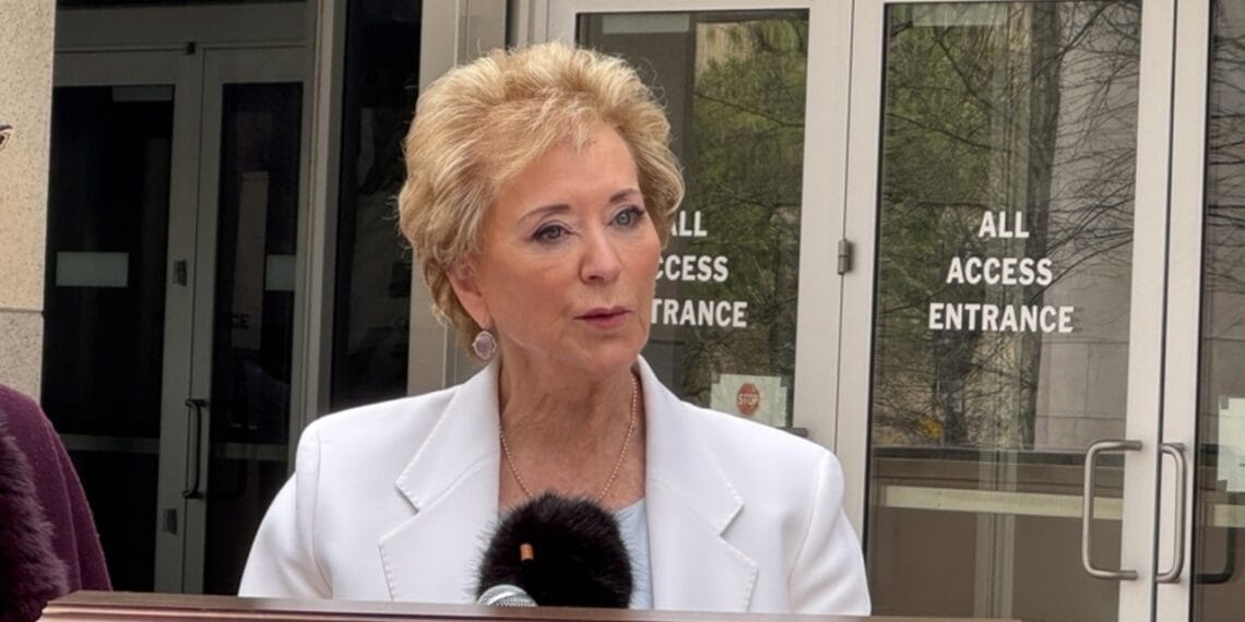 Linda mcmahon education secretary announces student loans defaulted