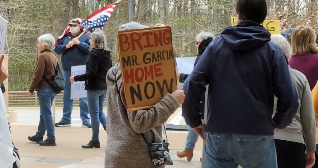 Protesters for abrego garcia